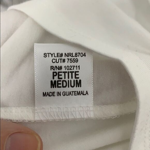 Gibson X Hi Sugarplum! Limone Floral Yoke Top - Picture 7 of 9